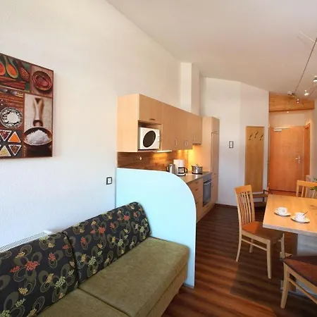 Gaestehaus Trixl Целль-ам-Зеє