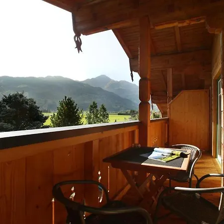 Gaestehaus Trixl Целль-ам-Зеє