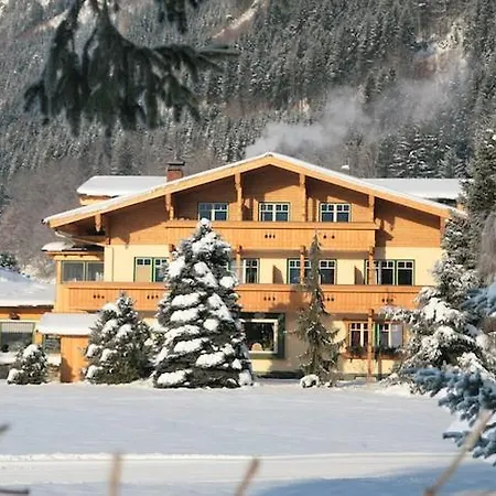 Gaestehaus Trixl * Zell am See