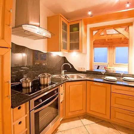 Gaestehaus Trixl شقة *