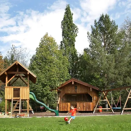 Gaestehaus Trixl * Zell am See